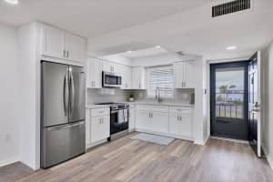 102 46TH AVENUE TERRACE, BRADENTON, FL 34207 - MLS#MFRA4641408