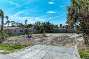 608 HIBISCUS DRIVE, VENICE, FL 34285 Sold 04/14/25