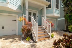 130 50TH STREET, HOLMES BEACH, FL 34217 - MLS#MFRA4641438