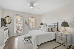 1570 NAPOLI DRIVE, SARASOTA, FL 34232 Sold 04/22/25