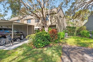 1615 CLOWER CREEK DRIVE, SARASOTA, FL 34231 Sold 05/16/25