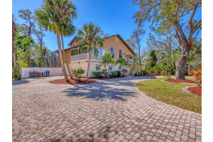 7717 27TH AVENUE, BRADENTON, FL 34209 - MLS#MFRA4641505