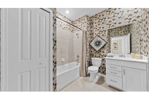 5628 SUMMIT POINT CIRCLE, BRADENTON, FL 34210 - MLS#MFRA4641508