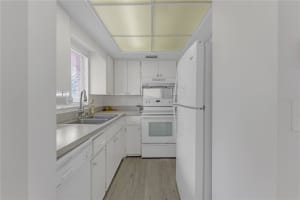 3751 SCHOOL AVENUE, SARASOTA, FL 34239 Sold 05/21/25