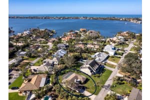 1838 SANDALWOOD DRIVE, SARASOTA, FL 34231 Sold 07/01/25