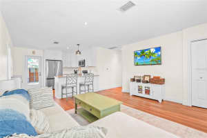 1723 5TH STREET, SARASOTA, FL 34236 Sold 05/31/25