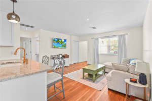 1723 5TH STREET, SARASOTA, FL 34236 Sold 05/31/25