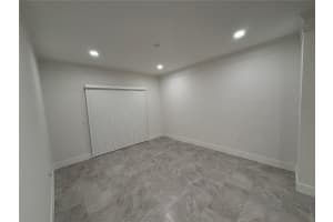 5134 NORTHRIDGE ROAD, SARASOTA, FL 34238 Sold 05/15/25