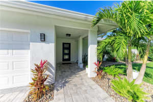 405 MAGELLAN DRIVE, SARASOTA, FL 34243 Sold 04/06/25