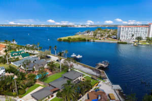 1915 RIVERVIEW BOULEVARD, BRADENTON, FL 34205 Sold 03/27/25