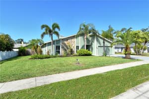 4712 GLENBROOKE DRIVE, SARASOTA, FL 34243 Sold 06/18/25