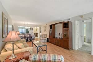 4429 LONGMEADOW #49, SARASOTA, FL 34235 Sold 04/24/25