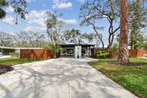 2118 7TH STREET, PALMETTO, FL 34221 Sold 06/10/25