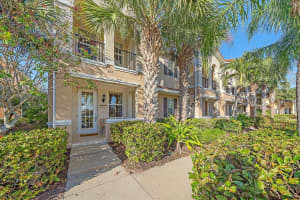 3760 82ND AVENUE CIRCLE, SARASOTA, FL 34243 Sold 06/30/25