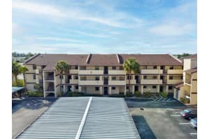 2395 HARBOR BOULEVARD, PORT CHARLOTTE, FL 33952 Sold 05/15/25