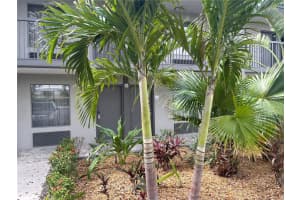 7150 TAMIAMI TRAIL, SARASOTA, FL 34243 - MLS#MFRA4641756