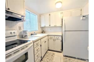 5904 PALM LANE, BRADENTON, FL 34207 - MLS#MFRA4641780