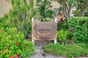 3658 LAKE BAYSHORE DRIVE, BRADENTON, FL 34205 - MLS#MFRA4641793
