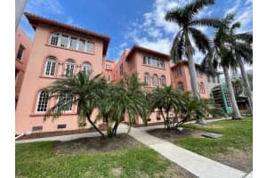 1221 PALM AVENUE, SARASOTA, FL 34236 Sold 03/14/25