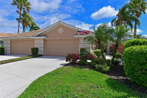 379 FAIRWAY ISLES LANE, BRADENTON, FL 34212 - MLS#MFRA4641809