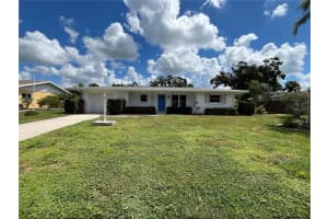 2513 CROTON AVENUE, SARASOTA, FL 34239 - MLS#MFRA4641825
