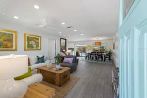 919 68TH STREET, BRADENTON, FL 34209 Sold 04/25/25