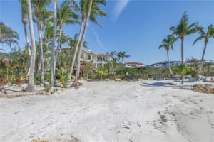 3935 SHELL ROAD, SARASOTA, FL 34242 - MLS#MFRA4641964