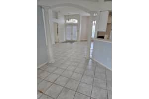 3720 72ND AVENUE CIRCLE, SARASOTA, FL 34243 Sold 04/17/25