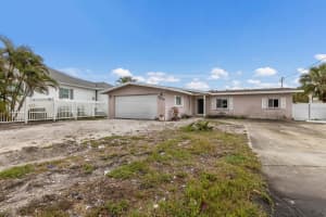 507 59TH STREET, HOLMES BEACH, FL 34217 - MLS#MFRA4641979