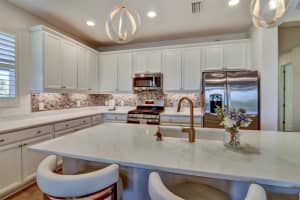 8192 STERNWAY ROAD, SARASOTA, FL 34240 Sold 07/18/25