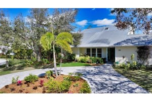 614 TROPICAL CIRCLE, SARASOTA, FL 34242 Sold 08/28/25