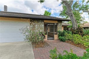 813 EXMOOR STREET, SARASOTA, FL 34243 Sold 05/16/25