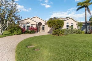 5139 50TH AVENUE, BRADENTON, FL 34210 Sold 04/04/25