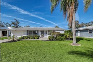 2406 BREAKWATER CIRCLE, SARASOTA, FL 34231 Sold 08/26/25