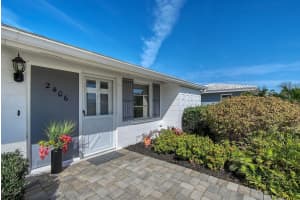 2406 BREAKWATER CIRCLE, SARASOTA, FL 34231 Sold 08/26/25