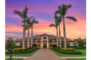 8016 BOWSPIRIT WAY, LAKEWOOD RANCH, FL 34202 Sold 04/17/25