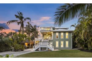581 BROADWAY STREET, LONGBOAT KEY, FL 34228 Sold 05/09/25