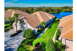 8310 Tartan Fields Cir, LAKEWOOD RANCH