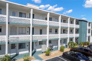 1807 SUNNY DRIVE, BRADENTON, FL 34207 Sold 05/30/25