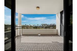 1255 GULFSTREAM AVENUE, SARASOTA, FL 34236 - MLS#MFRA4642115
