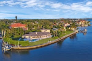 1701 SANDALWOOD DRIVE, SARASOTA, FL 34231 Sold 07/23/25