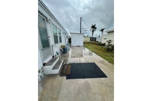 508 51ST AVENUE, BRADENTON, FL 34207 Sold 07/23/25