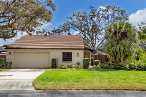 3746 GLEN OAKS MANOR DRIVE, SARASOTA, FL 34232 Sold 03/27/25