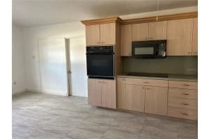 3635 LALANI BOULEVARD, SARASOTA, FL 34232 - MLS#MFRA4642181