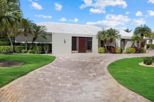 432 PARTRIDGE CIRCLE, SARASOTA, FL 34236 Sold 04/03/25