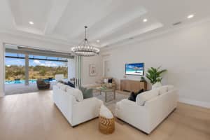 8364 SEA GLASS COURT, SARASOTA, FL 34240 - MLS#MFRA4642221