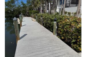 3421 BAYOU SOUND, LONGBOAT KEY, FL 34228 - MLS#MFRA4642260