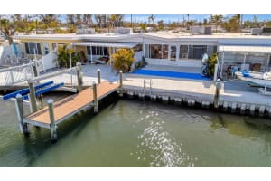 15 SEASIDE COURT, HOLMES BEACH, FL 34217 - MLS#MFRA4642333