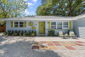 2706 MARTIN STREET, SARASOTA, FL 34237 - MLS#MFRA4642337