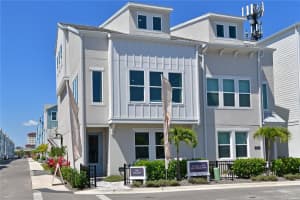2401 EZZELL COURT, SARASOTA, FL 34237 Sold 08/29/25